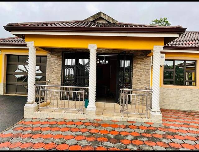 9 BEDROOM HOUSE FOR SALE IN EDENDALE